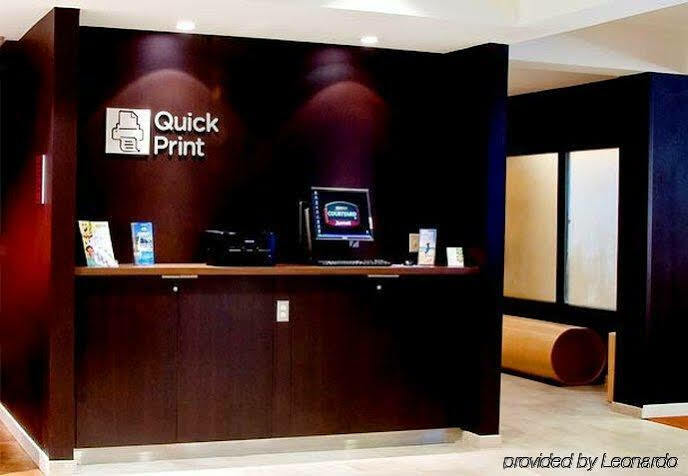 Courtyard By Marriott Stockton Hotel Exterior foto